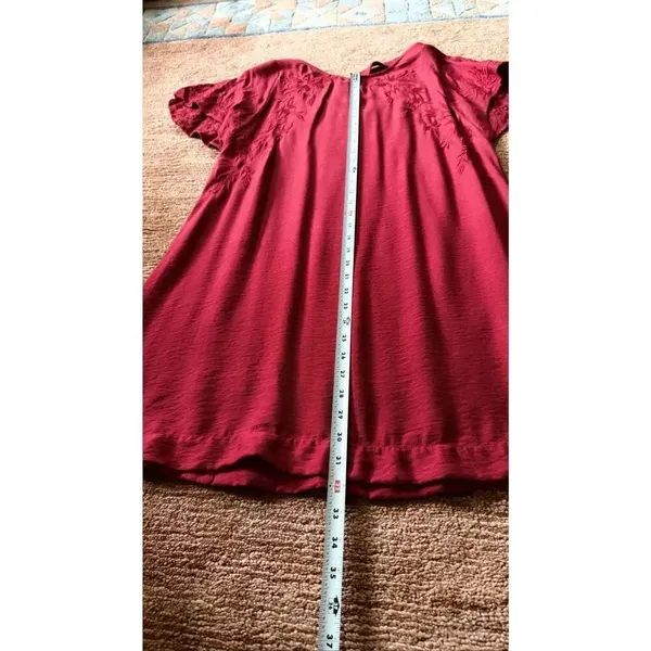 LOFT Red Embroidered Shift Dress Size S Open Back Cross Strap - Image 5