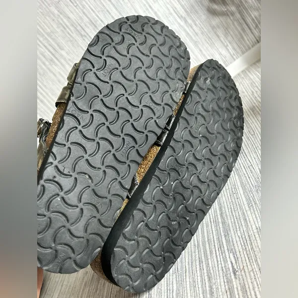 Naot Sarasota Metallic Bronze Leather Sandals Slides Shoes Size 38 L7. - Image 8