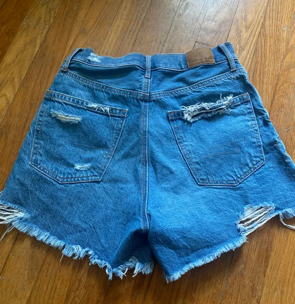 American Eagle Shorts - Image 2
