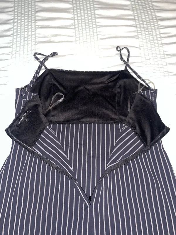 Kendall & Kylie Dress - Image 6