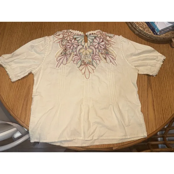 FARM RIO Beige Flower Embroidery Short Sleeve Blouse Size Large MSRP $248 SOO - Image 7