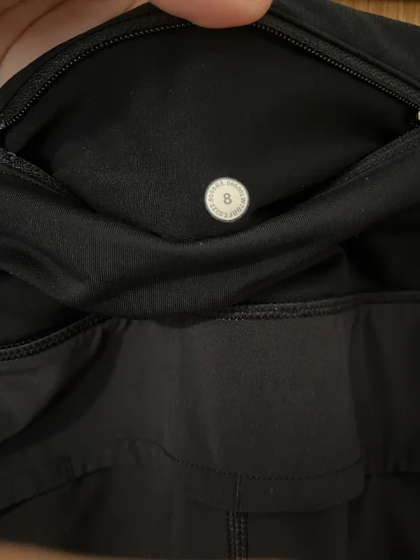 Lululemon Shorts Speed Up High-Rise 4" - Image 3