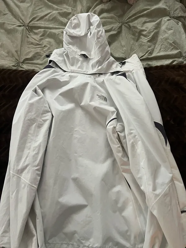 north face jacket  - Image 2