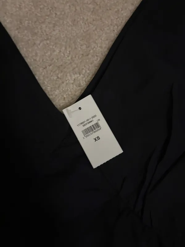 Gap Eyelet V-Neck Mini Dress - Image 3