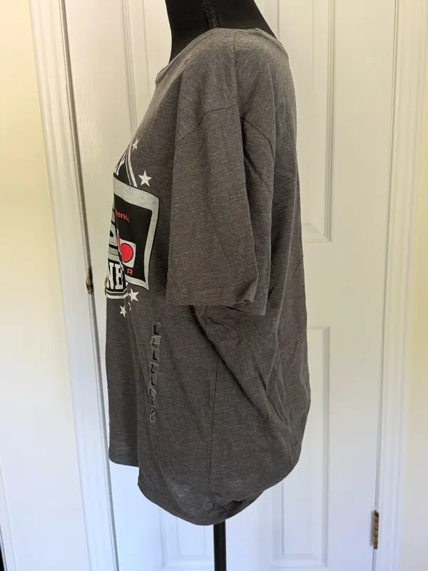 Nintendo Gray "Classically Trained" Graphic T-Shirt Size L - Image 4
