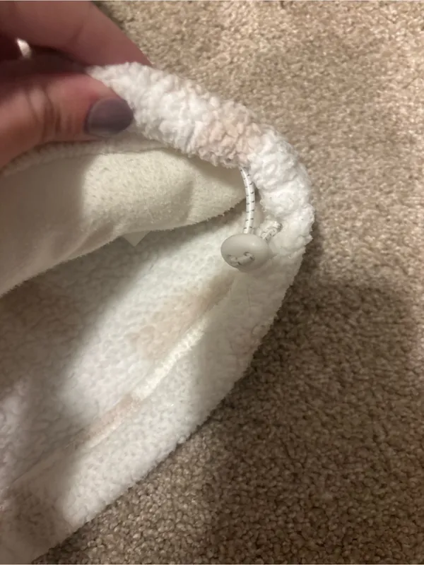 Cozy Cream Mock Neck Fleece with Bow Print - Image 3