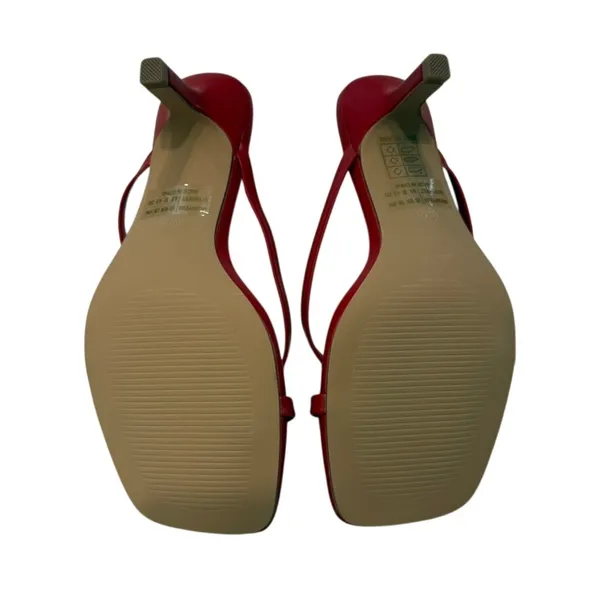 Dream Pairs Slip-On Square Toe Thong Heeled Sandals in Red, Size 6.5 - Image 5