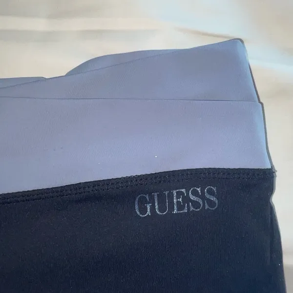 Guess twist spandex shorts - Image 4