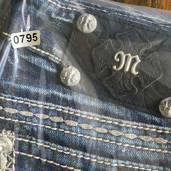Miss Me Jeans Women's Size 26 boot cut Denim Embellished trim flap‎ Pockets - Image 8