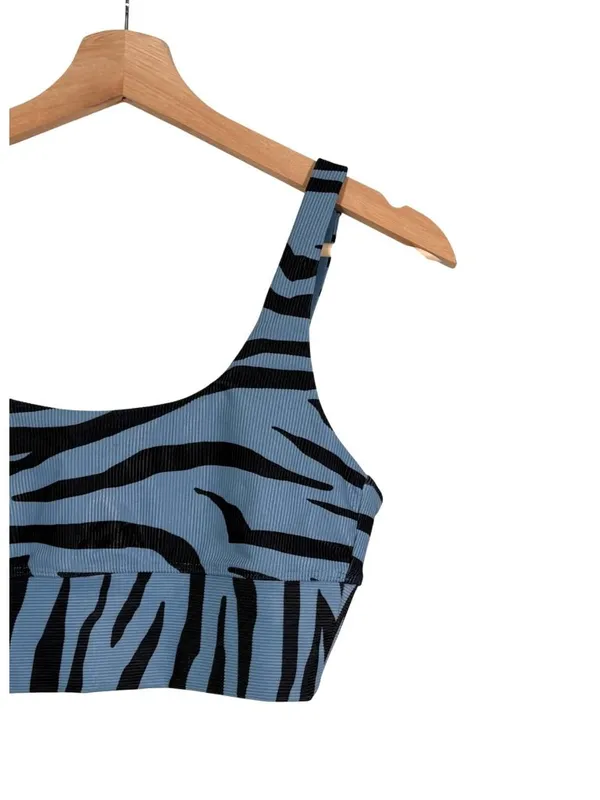 Beach Riot Leah Sports Bra Size Medium - Image 7