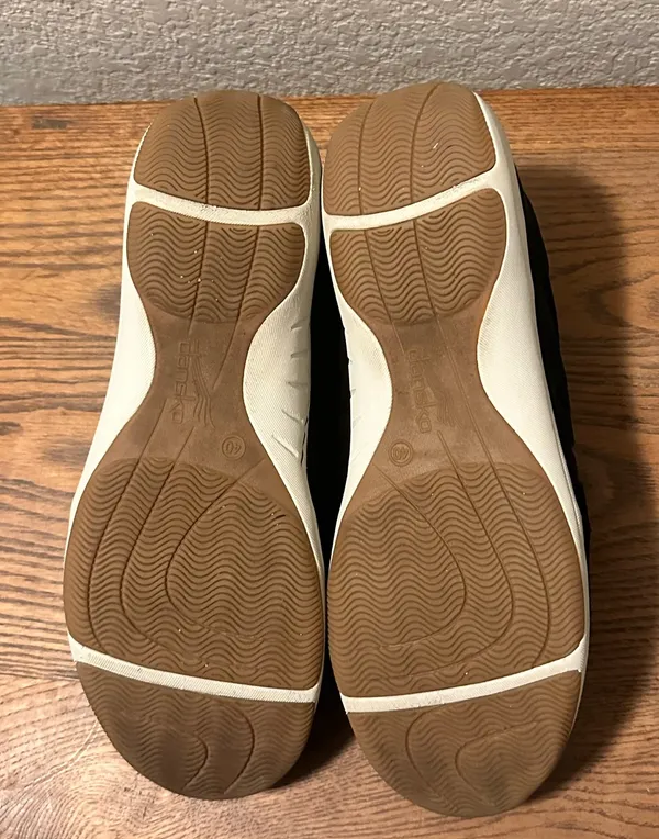 Dansko Sporty Black Sneakers/Shoes size 40 - Image 4