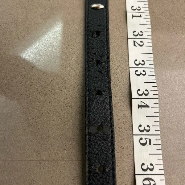 Belt Sleek Black Belt Bag with Textured Leather - Image 6