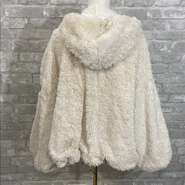 Free People Movement Take a Moment Faux Fur Hooded Jacket in ivory. - Image 7
