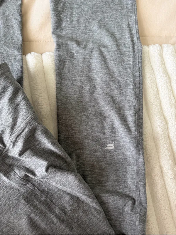Fabletics Women's Heather Gray Flare Leggings - Image 4