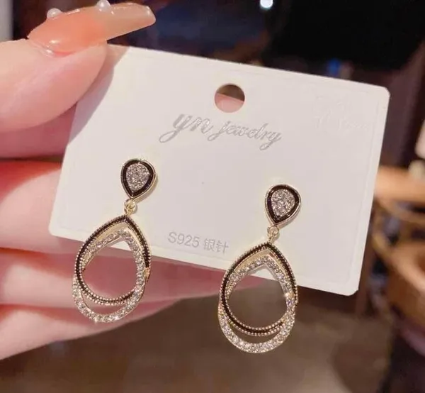 Elegant Double Circle Dangle Drop Hoop Earrings for Women - Image 4