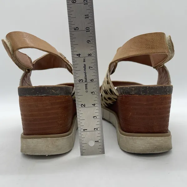 Diba True Womens 8 Sandals Bye Golly Wedge‎ Cheetah Cow Fur Leather Brown Gold - Image 5