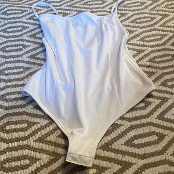 Free people intimately‎ white small bodysuit - Image 2