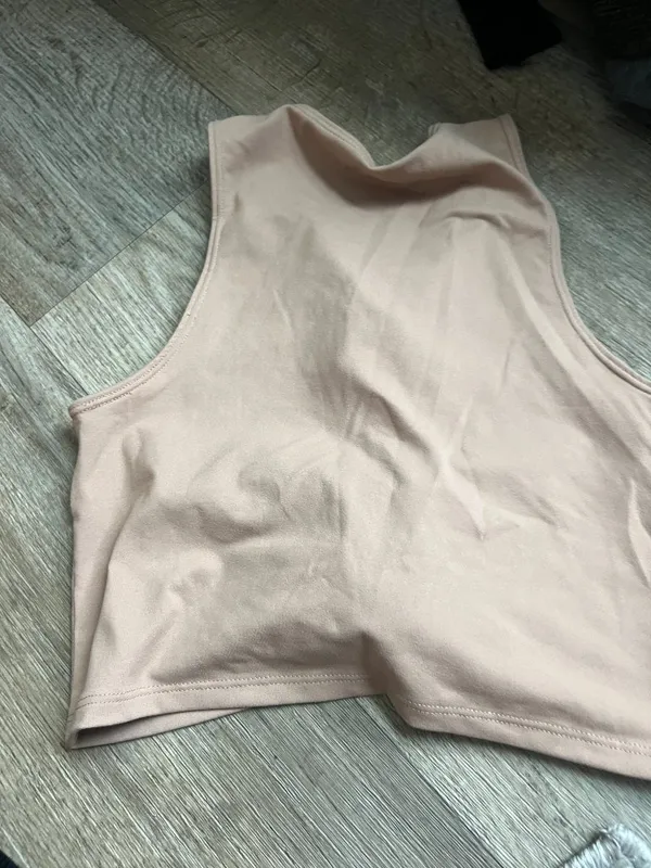 Abercrombie & Fitch small tank top - Image 7