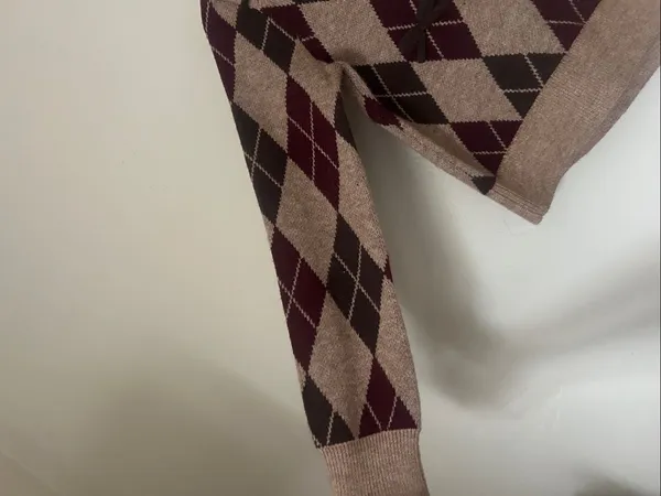 Forward Young Contemporary Beige Argyle Bow - Image 4