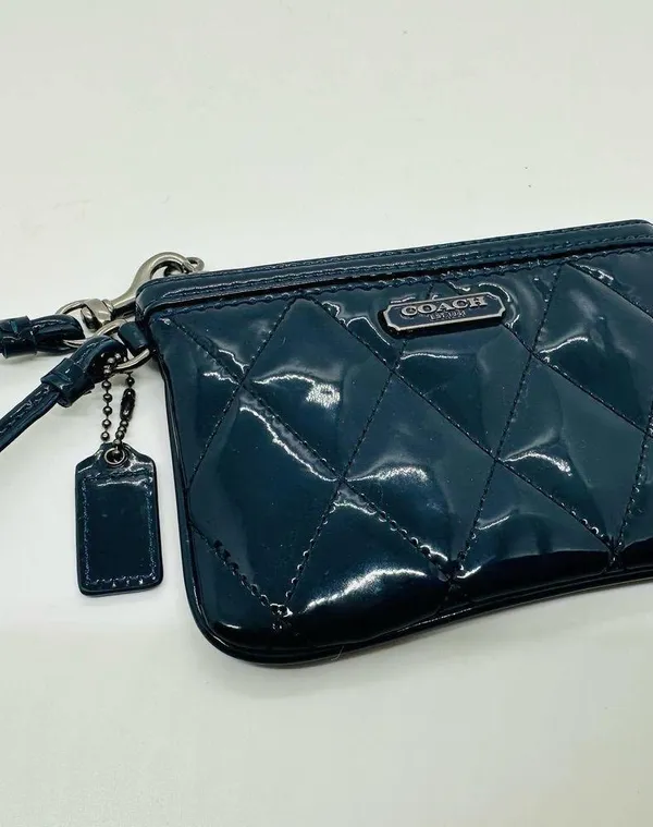 Coach Women's Dark Blue Poppy Patent Leather Coin Wristlet Purse - Image 2