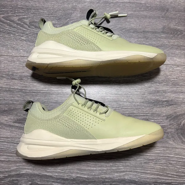 Clove Classic Sage Green Water Resistant Nursing Sneakers Unisex W10/M8.5 - Image 7