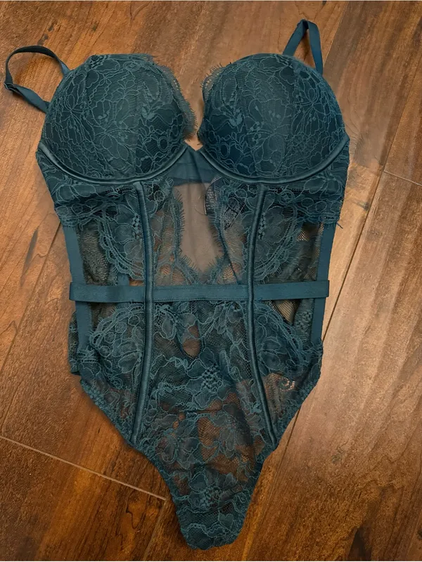 Victoria's Secret Very Sexy. Bombshell Add 2 Cups Lace Body Dark Green Small - Image 4