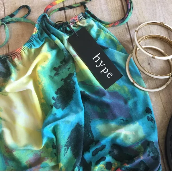 HYPE Watercolor Abstract Tie Shoulder Shorts Romper Jumper Jumpsuit - Image 6