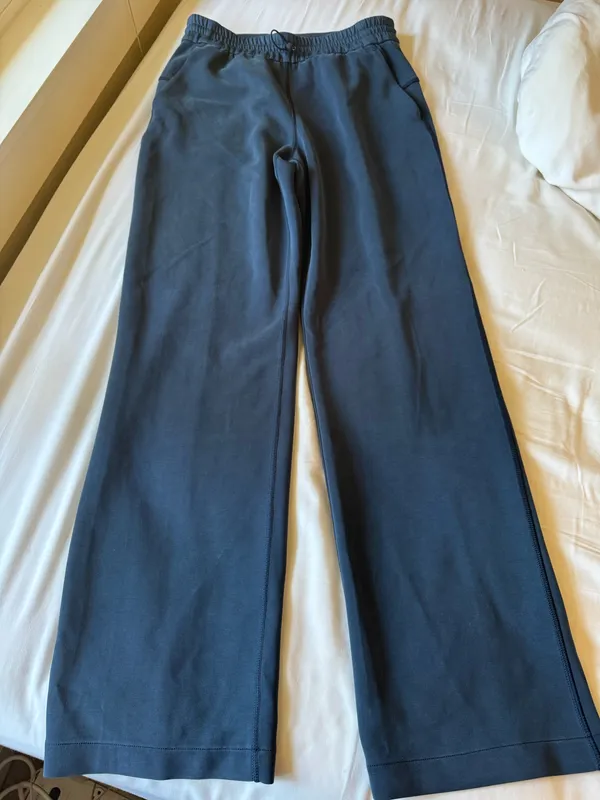 Lululemon Softstreme High-Rise Pants 31" size 6 - Image 4