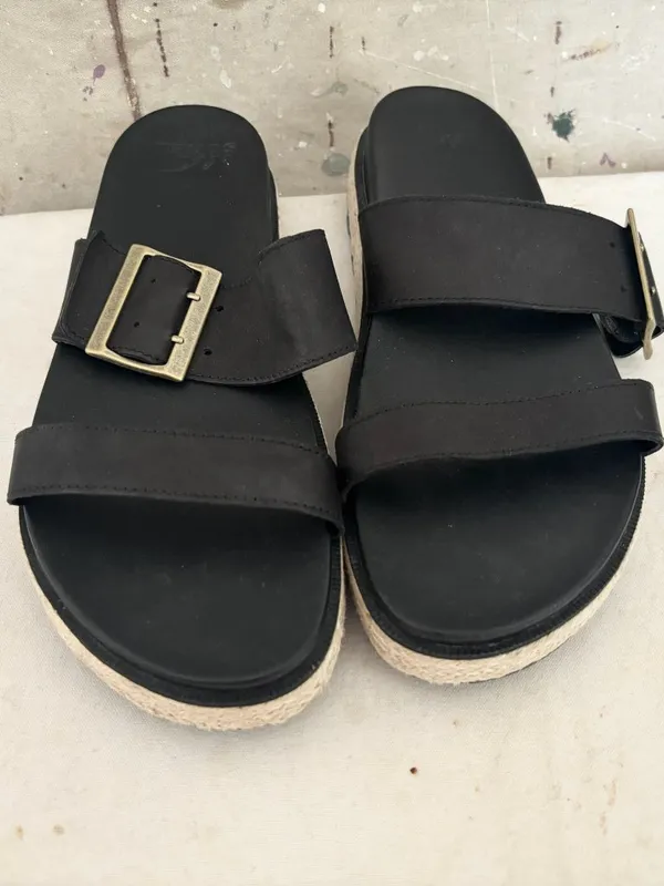 Sorel Roaming Buckle Slide Sandals - Image 2