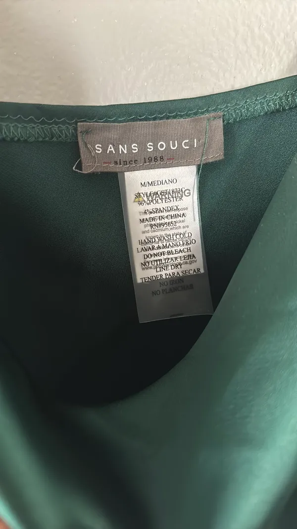 Green silk tank Size M - Image 2