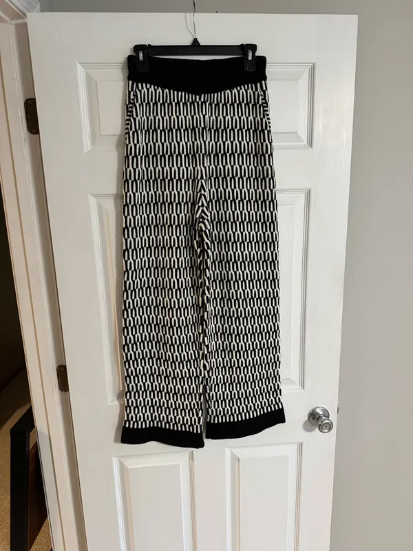 Show Me Your Mumu Samson Lounge Pants Metro Geo Knit - Image 3