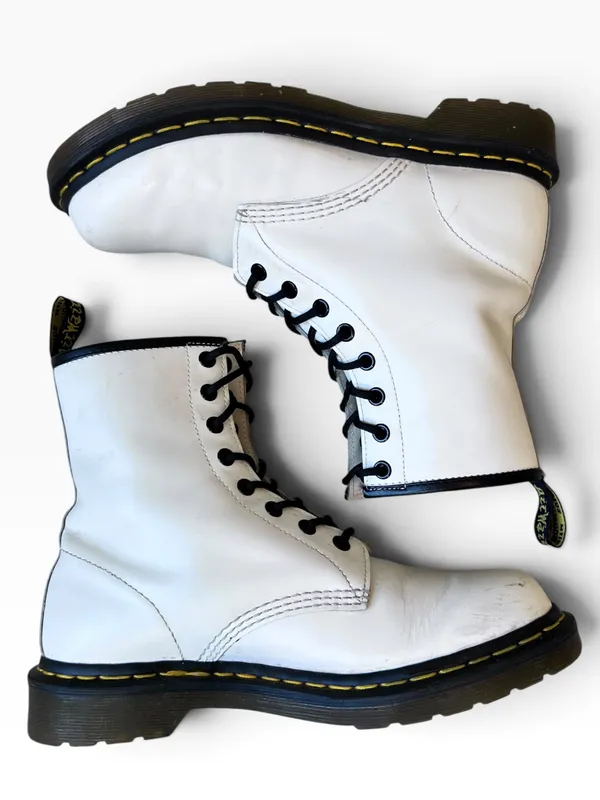 Dr. Martens 1460 Smooth Leather Lace-Up Boots in White - Image 5