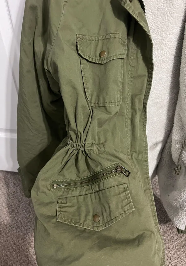Army Green Winter Coat - Image 3