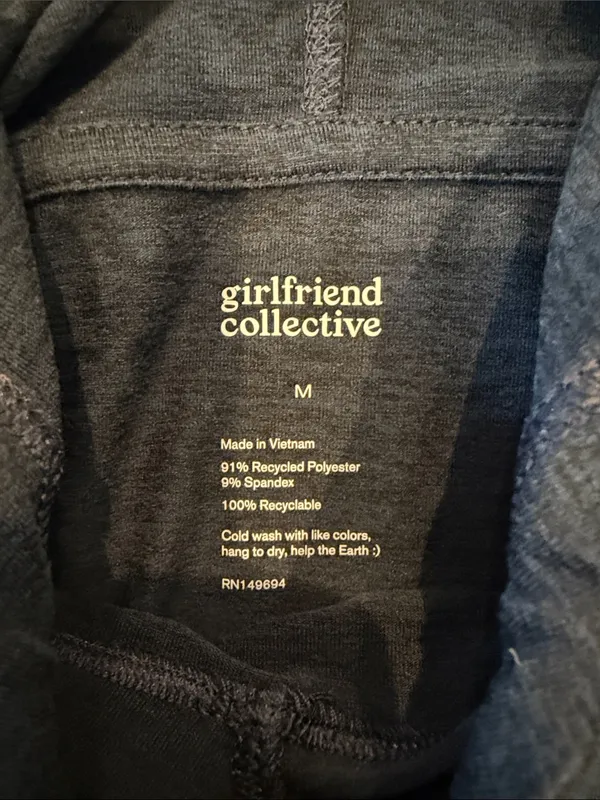 Girlfriend Collective Reset Cropped Hoodie in Navy Blue Size Medium - C11-710 - Image 3
