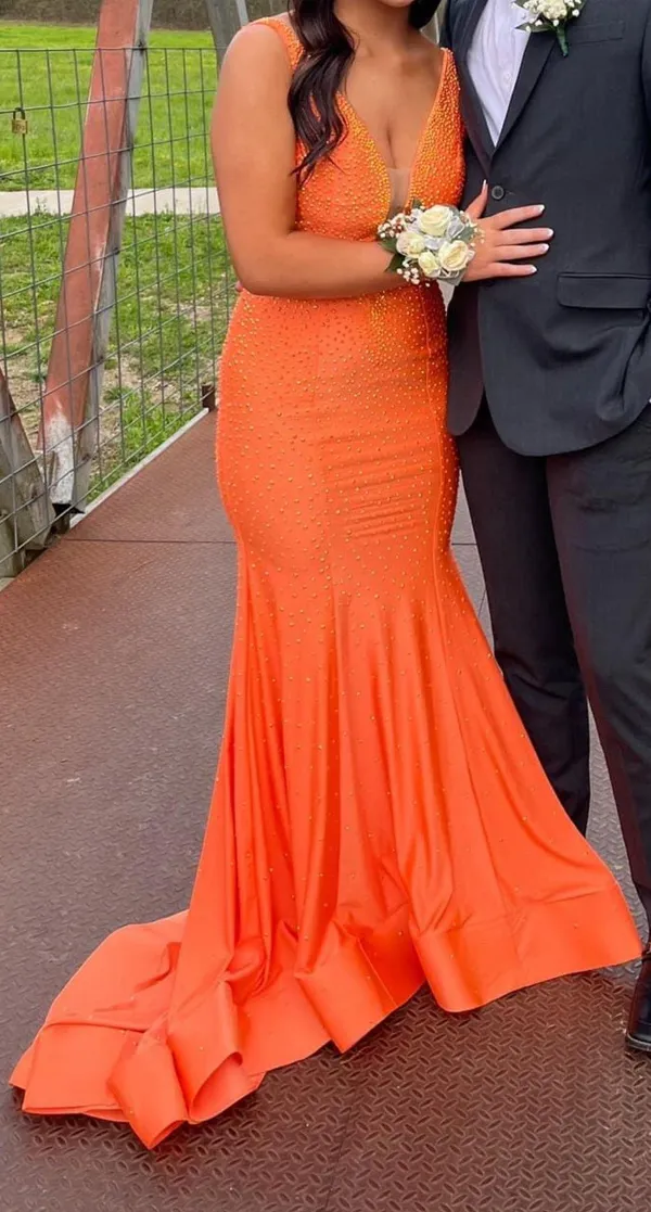 Johnathan Kayne Prom Dress - Image 2