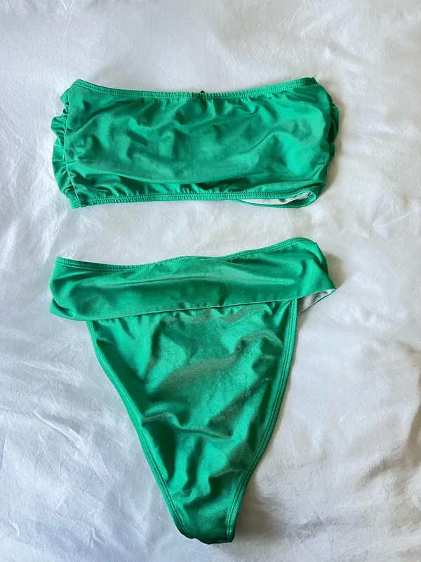 Pretty Little Thing Bikini Set - Image 4