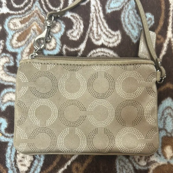 Coach Tan and Cream Wristlet with Textured Leather - Image 3