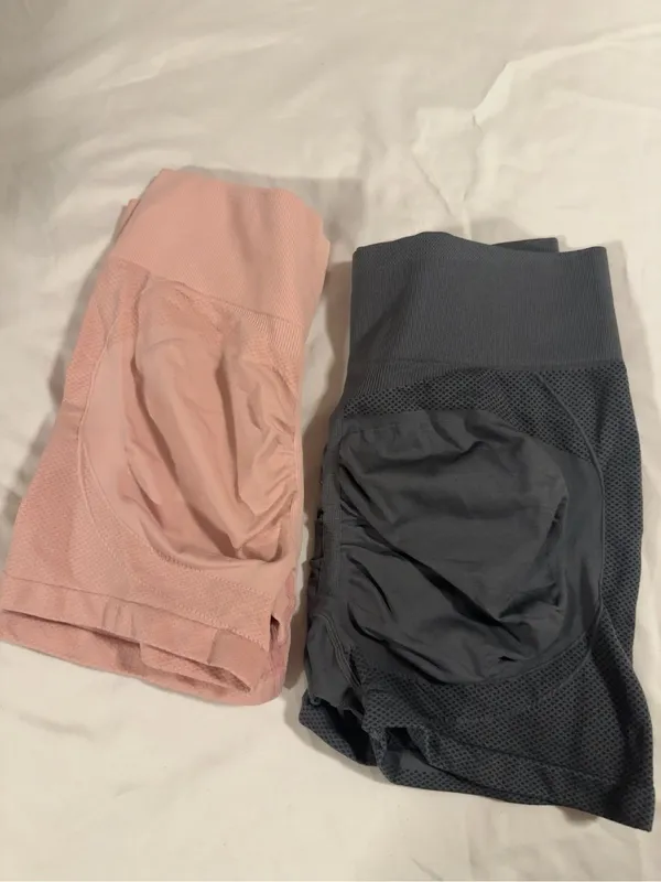 SheIn 2 Pack Seamless Shapewear Shorts Women’s Medium High Waist - Image 3