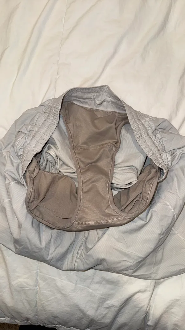 Lululemon shorts  - Image 4