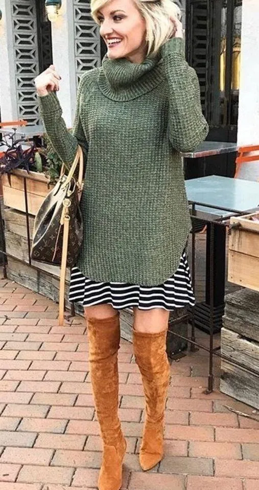 A New Day Green Cowl Neck Tunic Length Sweater Medium Blogger Favorite - Image 3