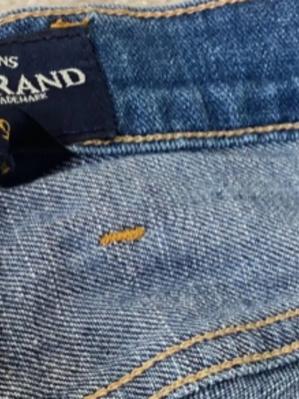Lucky Brand Cigarette Distressed Dark Wash Jeans Size 8/29 - Image 2