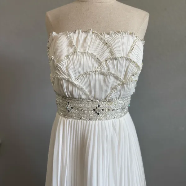 Jasmine Couture Strapless‎ Wedding Dress Pleated Skirt Size 8 Sequins Beaded - Image 6