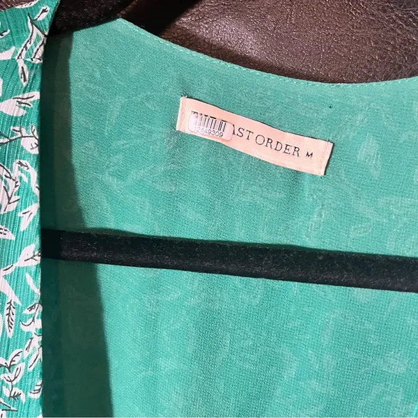 East Order Green Gizele Botanical-Print Mini Wrap Dress‎ Size Medium - Image 8
