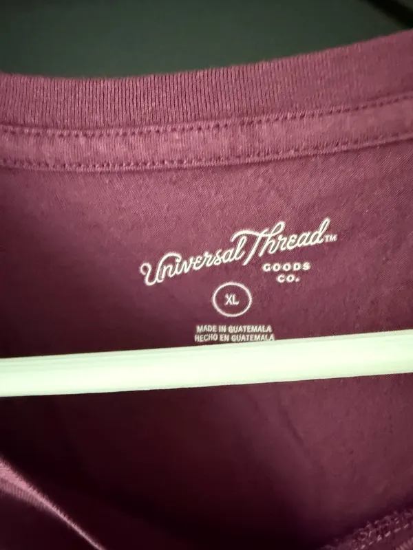 Universal Threads Tshirt - Image 2