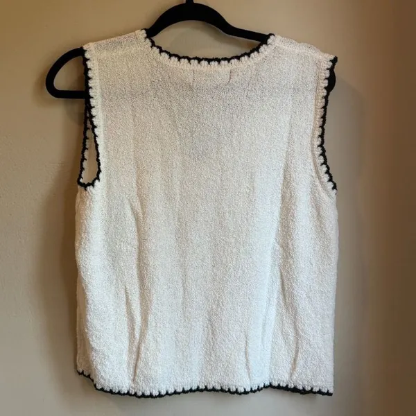 Cider NWT Black and White Oversized Sweater Top - Image 4