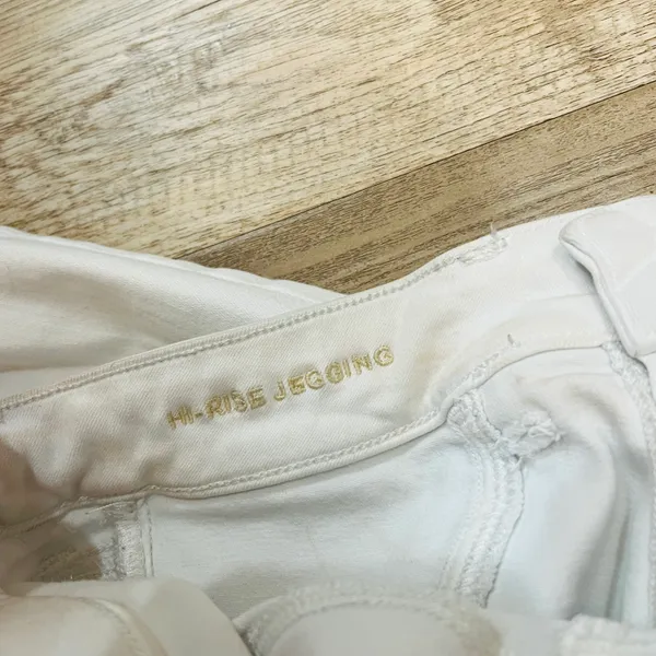 American Eagle high-rise jeggings white distressed - Image 7