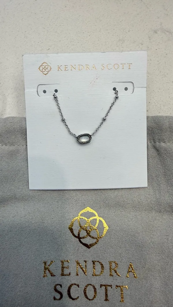 Kendra scott silver white necklace - Image 2