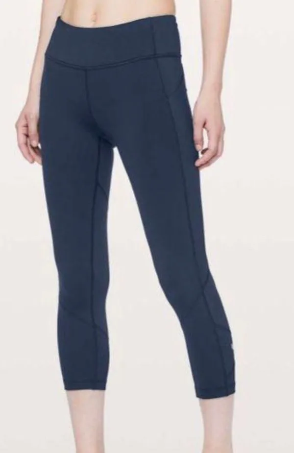 Lululemon Pace Rival Crop *22" in Black - Image 4