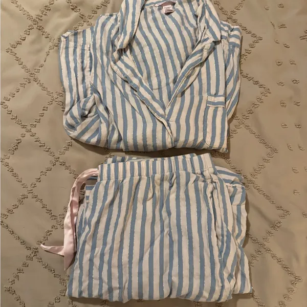 Striped Women's Pajama Set - Image 2