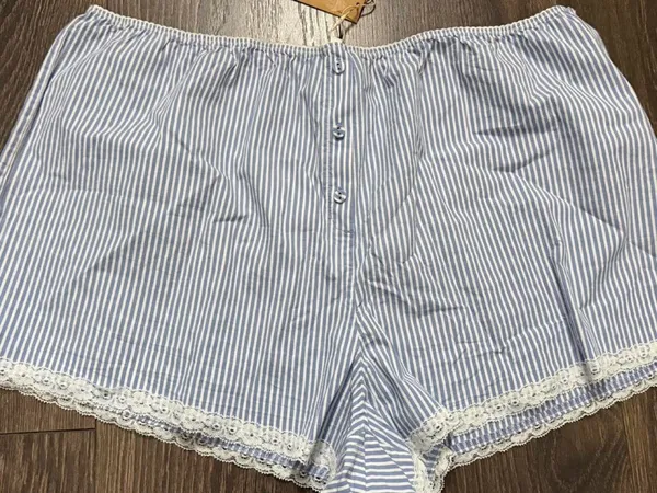 SKIMS poplin sleep shorts size L - Image 4